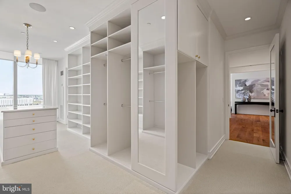 1414 S PENN SQUARE #29CDE Philadelphia, PA 19102