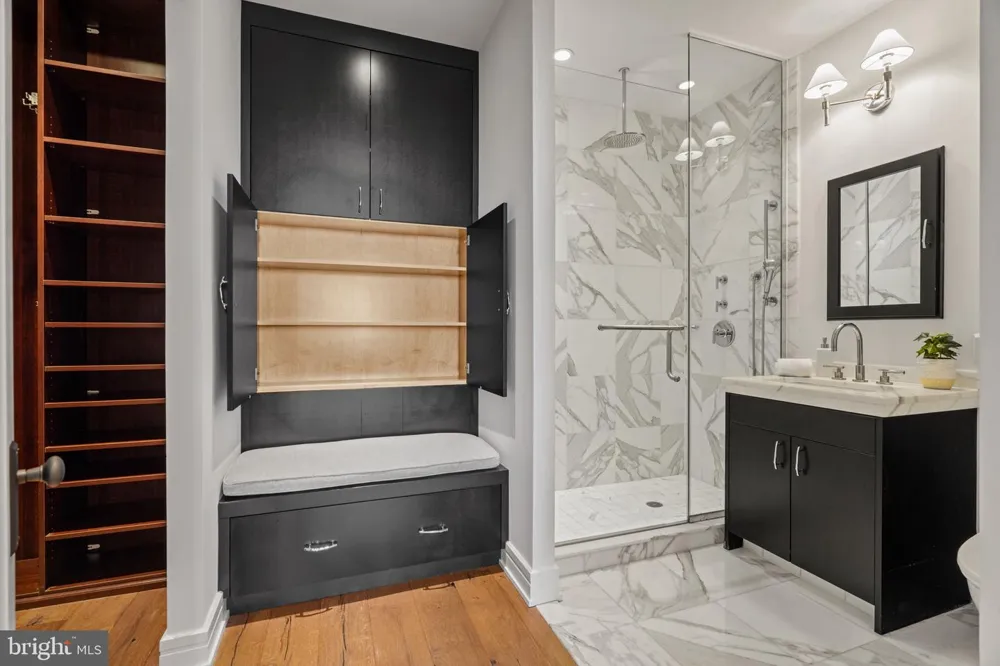1414 S PENN SQUARE #29CDE Philadelphia, PA 19102