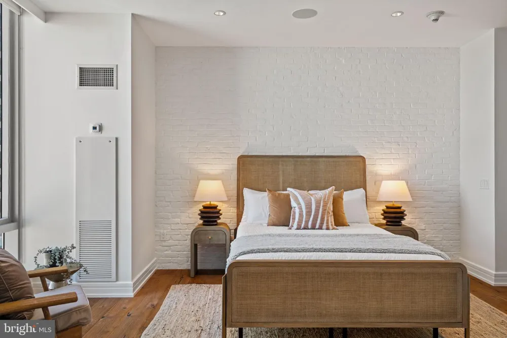 1414 S PENN SQUARE #29CDE Philadelphia, PA 19102