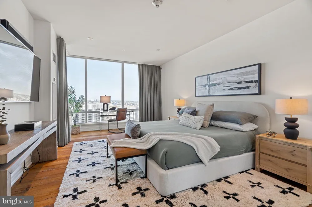 1414 S PENN SQUARE #29CDE Philadelphia, PA 19102
