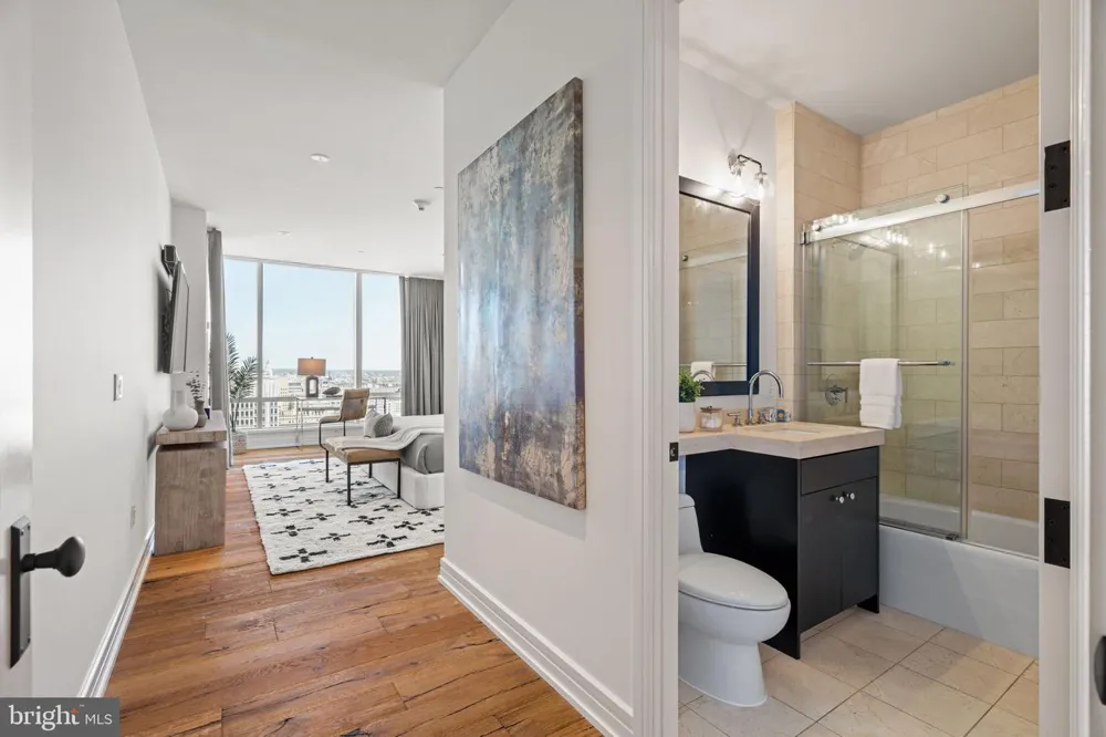 1414 S PENN SQUARE #29CDE Philadelphia, PA 19102