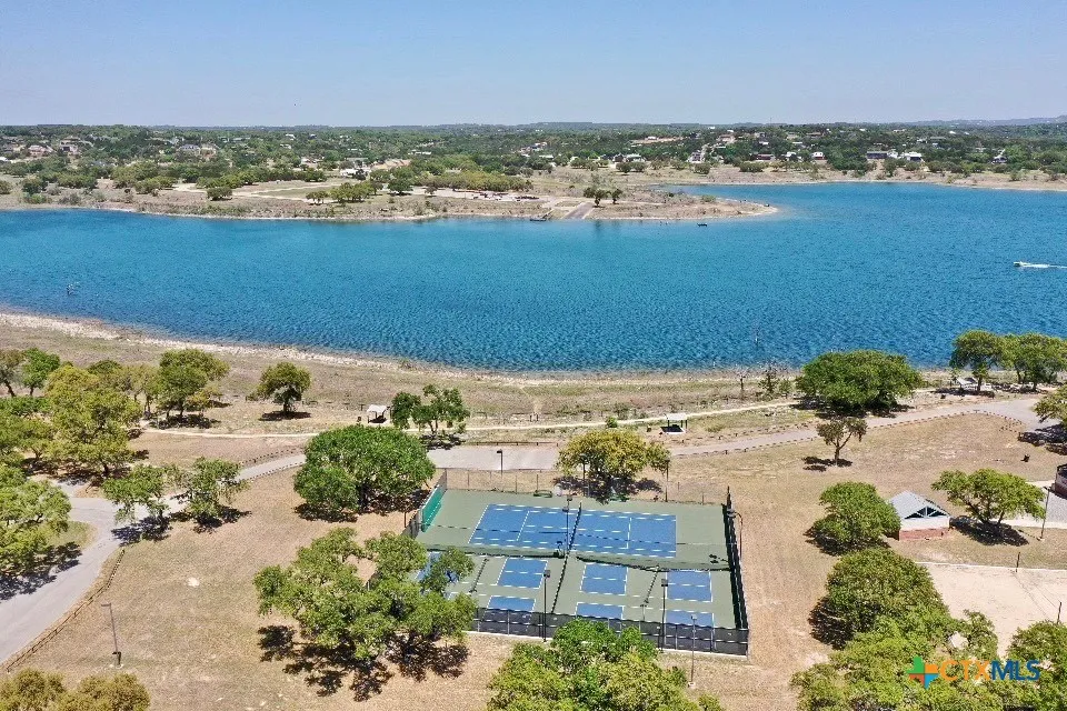 634 Mystic Parkway Spring Branch, TX 78070