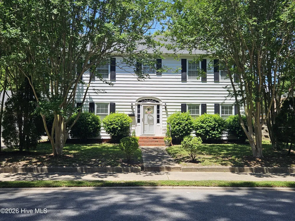 605 W Cutchin Street Clinton, NC 28328