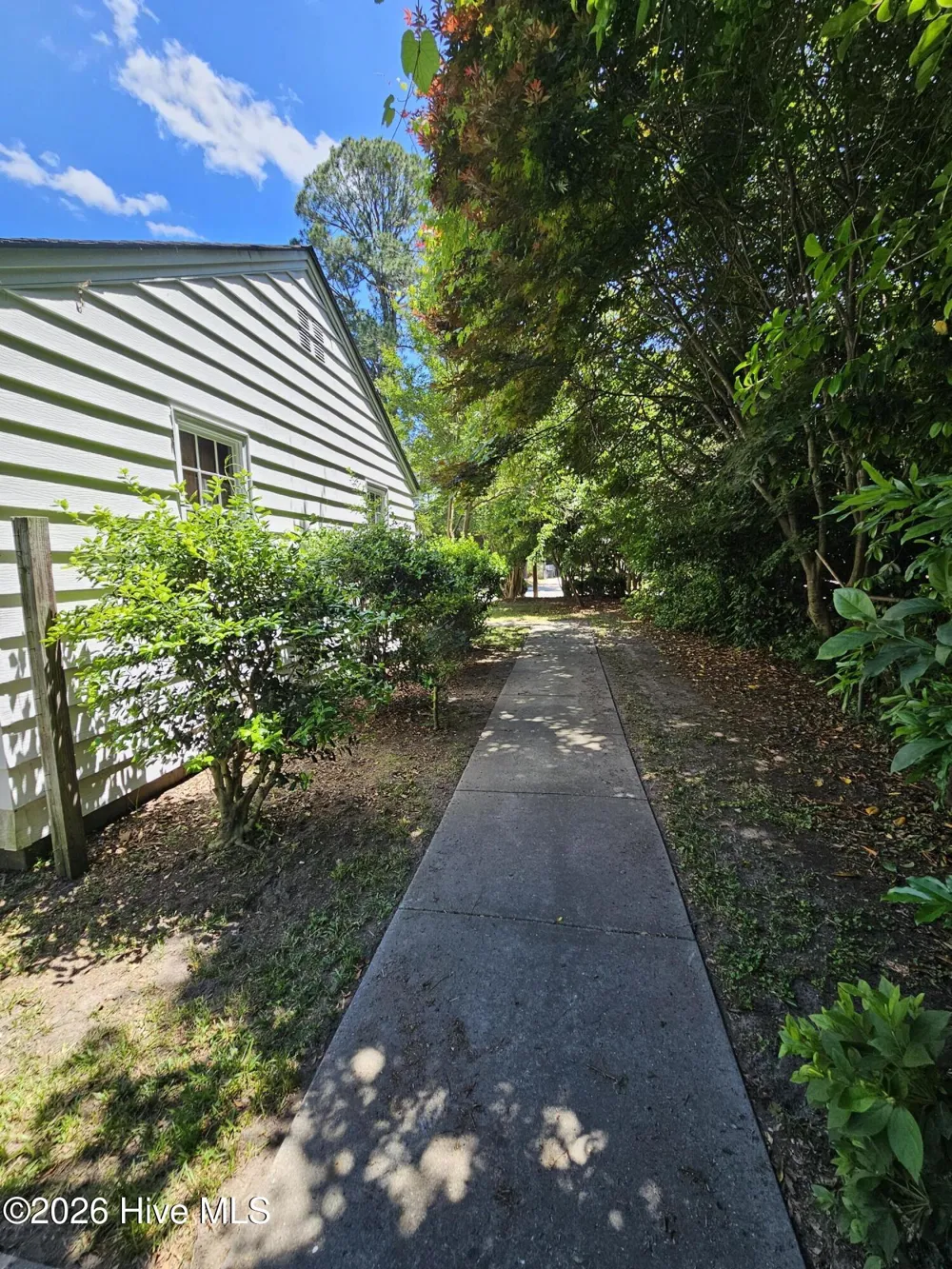 605 W Cutchin Street Clinton, NC 28328