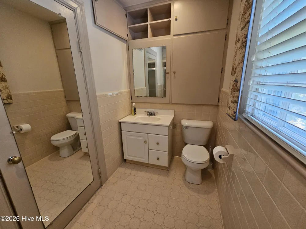 605 W Cutchin Street Clinton, NC 28328