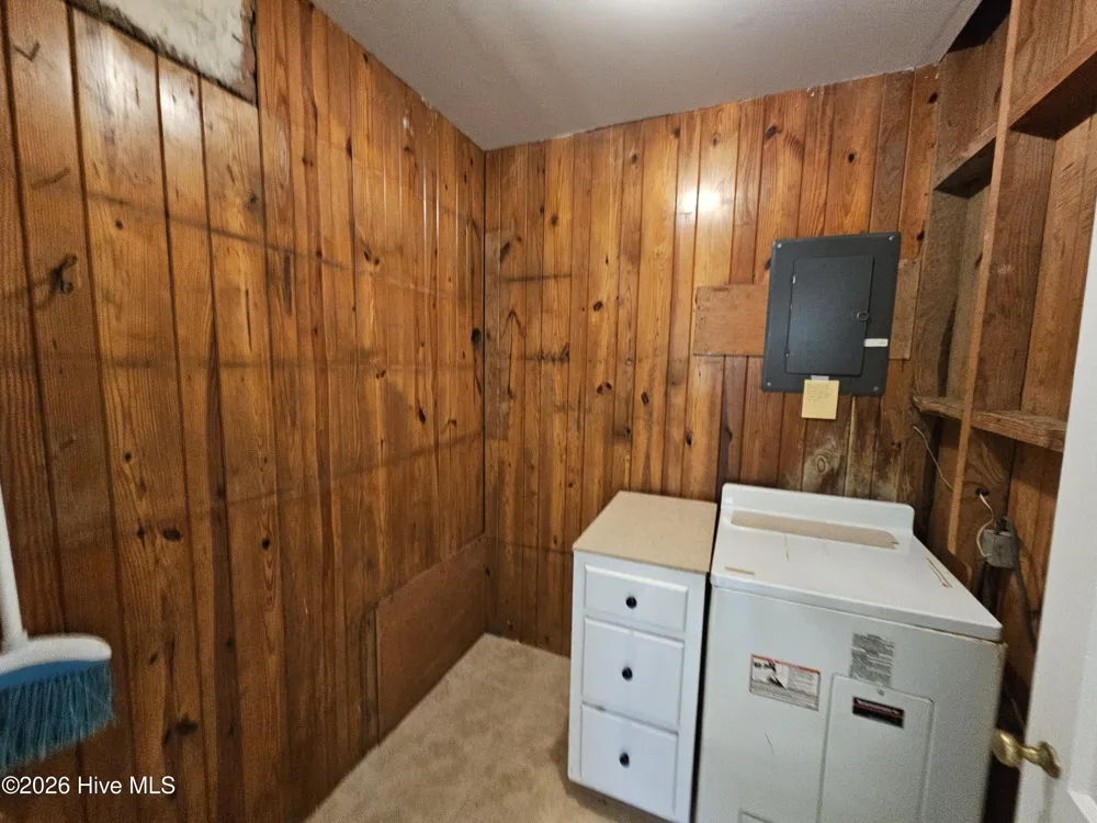 605 W Cutchin Street Clinton, NC 28328