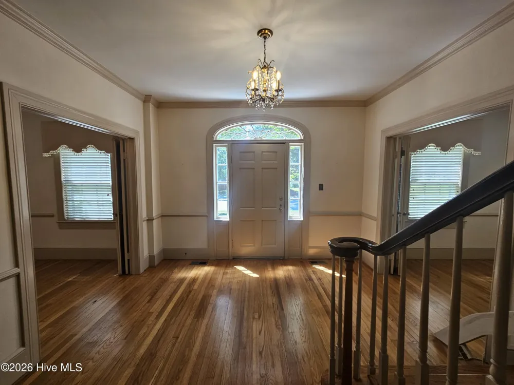 605 W Cutchin Street Clinton, NC 28328