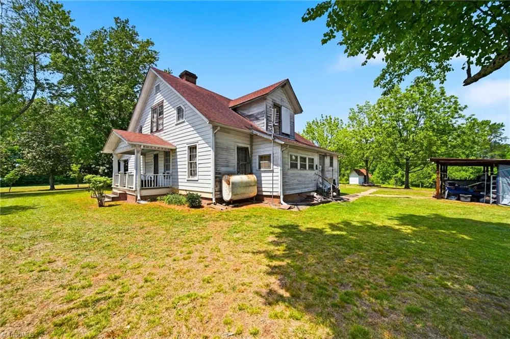 3450 Sparta Road North Wilkesboro, NC 28659