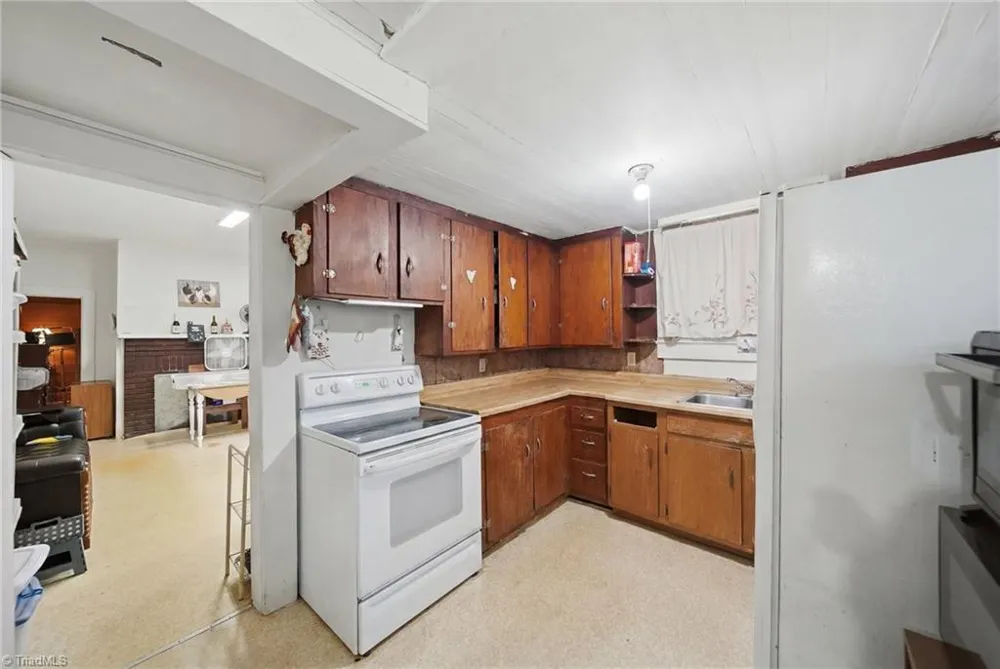 3450 Sparta Road North Wilkesboro, NC 28659