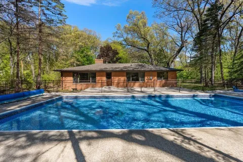 9555 Dunewood Drive