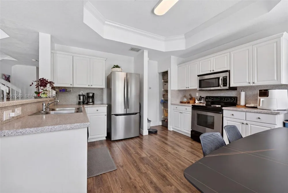 2631 SW 153rd Path Miami, FL 33185
