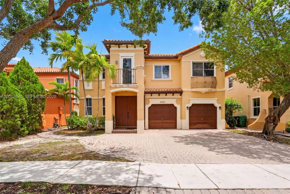 2631 SW 153rd Path Miami, FL 33185