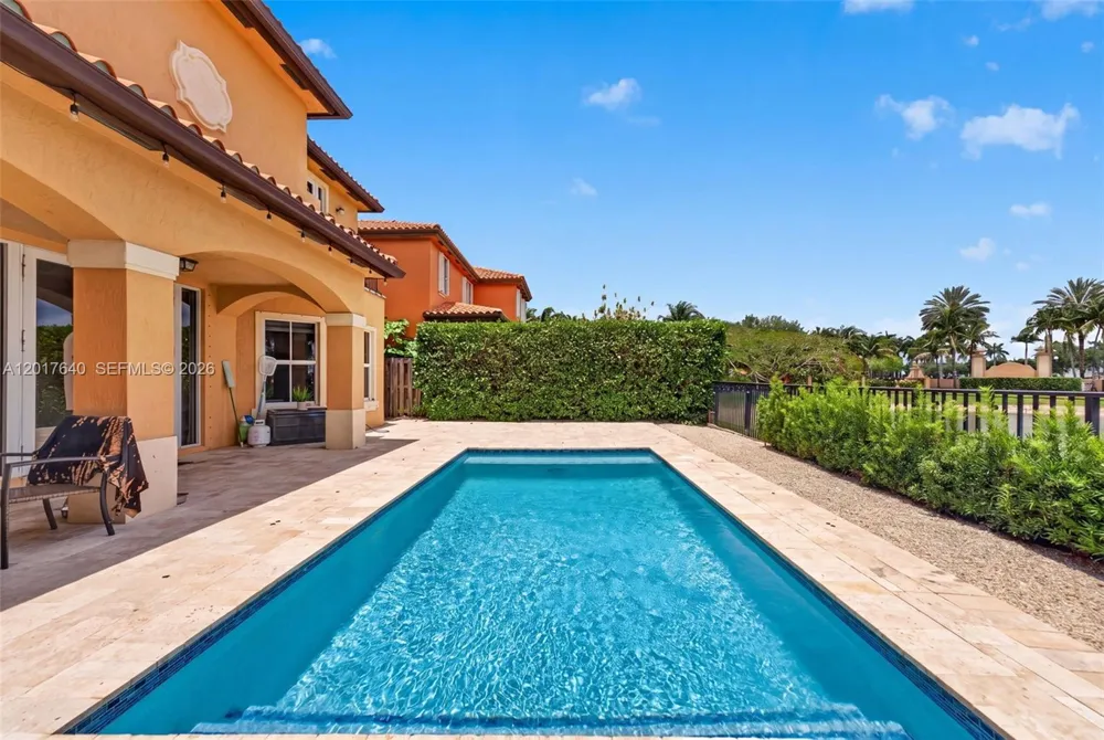 2631 SW 153rd Path Miami, FL 33185