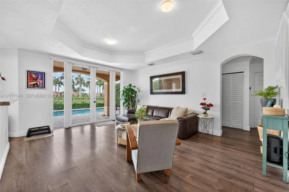 2631 SW 153rd Path Miami, FL 33185