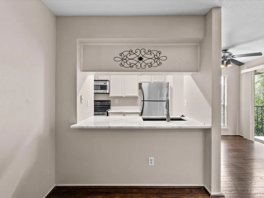 18519 Egret Bay Boulevard #1802 Webster, TX 77058