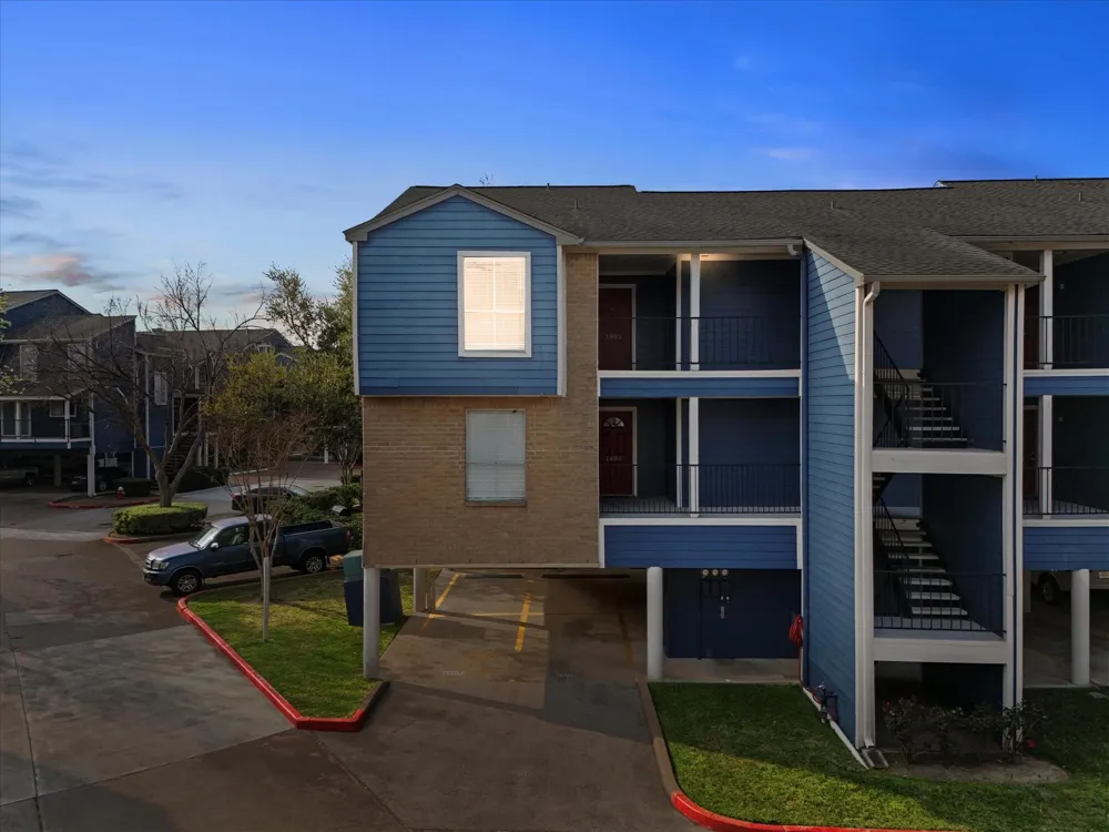 18519 Egret Bay Boulevard #1802 Webster, TX 77058