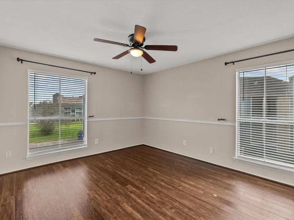 18519 Egret Bay Boulevard #1802 Webster, TX 77058