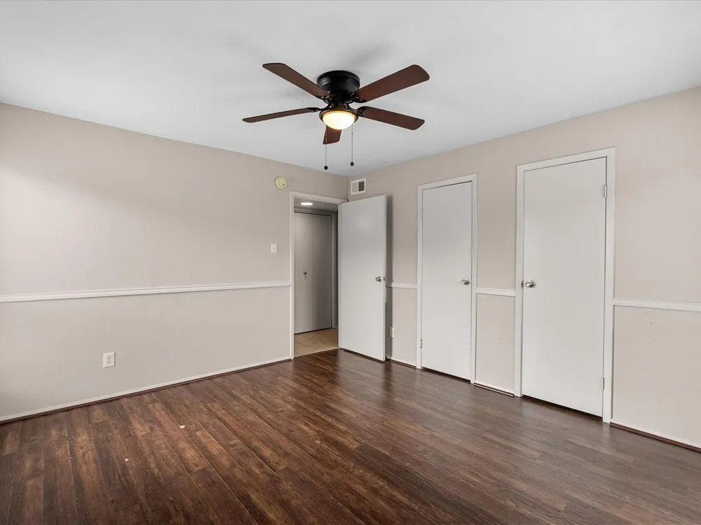 18519 Egret Bay Boulevard #1802 Webster, TX 77058