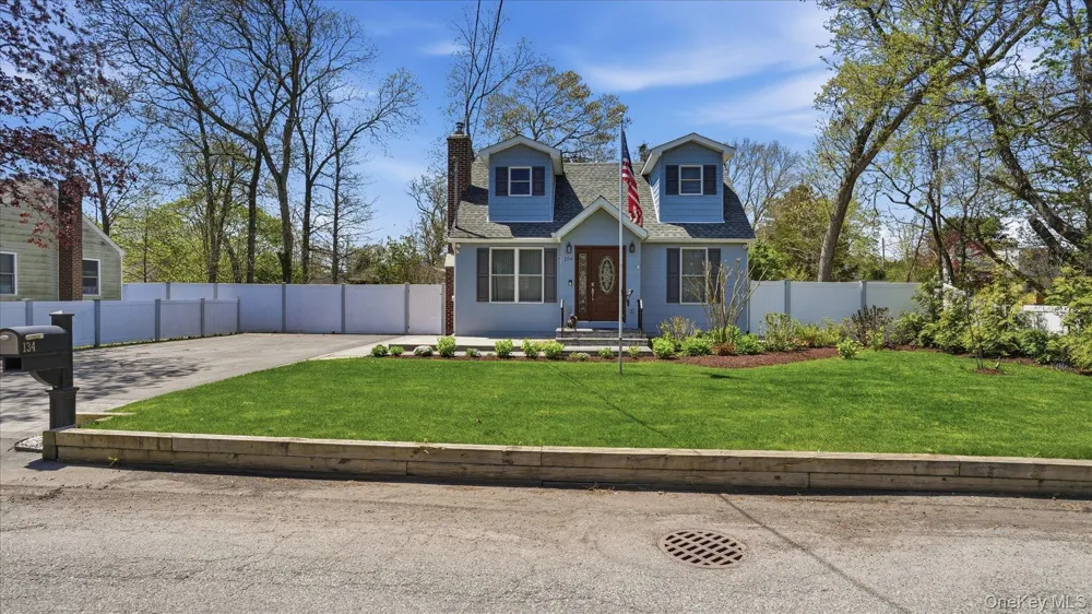134 Washington Drive Mastic Beach, NY 11951