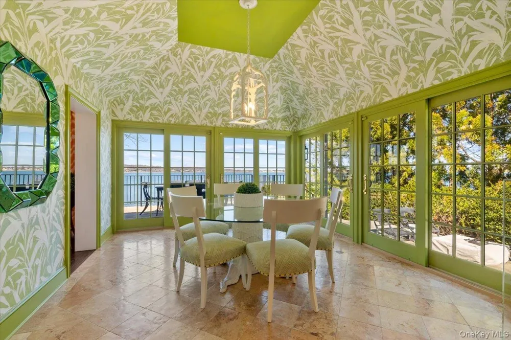 516 Centre Island Road Centre Island, NY 11771