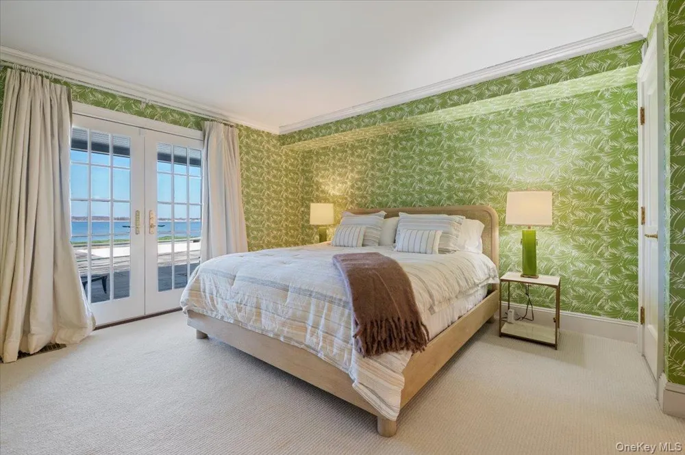 516 Centre Island Road Centre Island, NY 11771