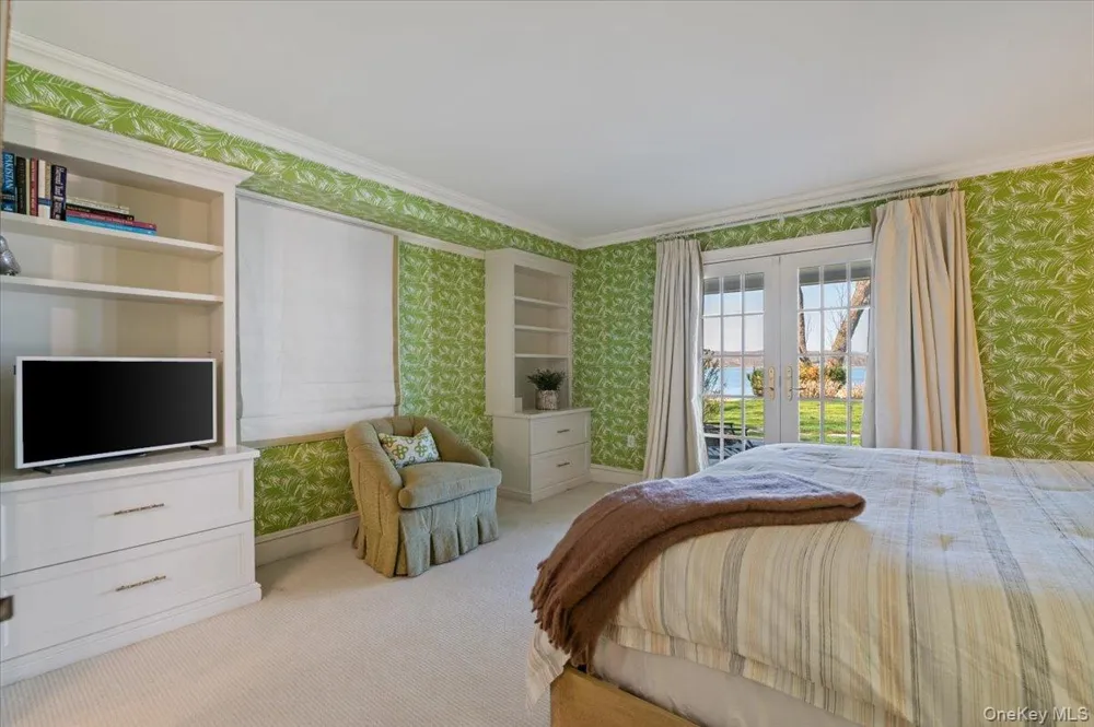 516 Centre Island Road Centre Island, NY 11771