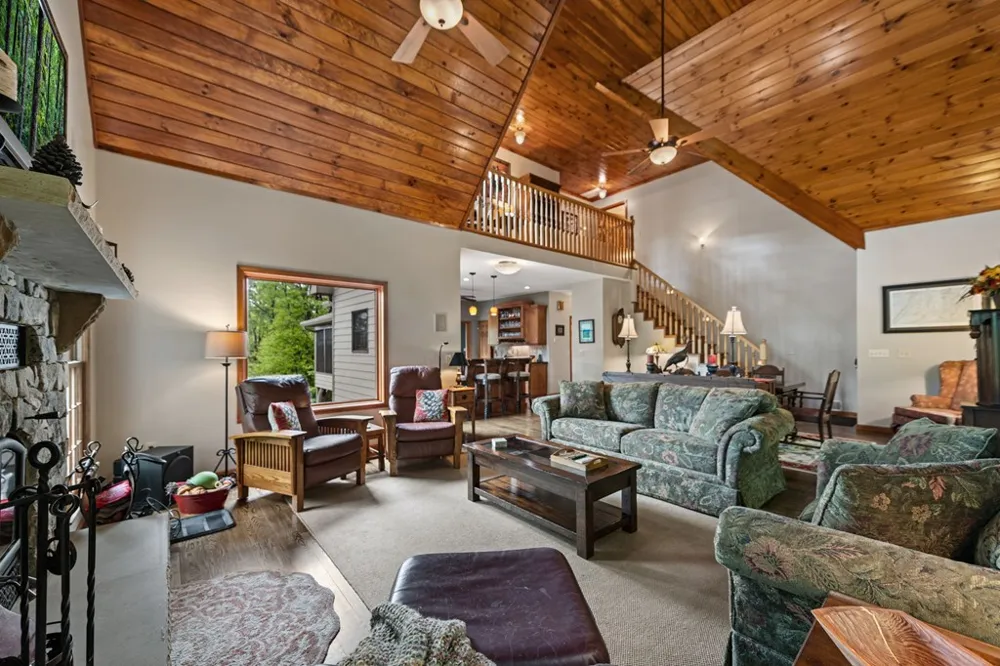 10620 Highway 52 Chatsworth, GA 30705