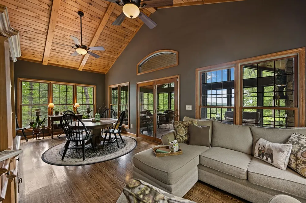10620 Highway 52 Chatsworth, GA 30705