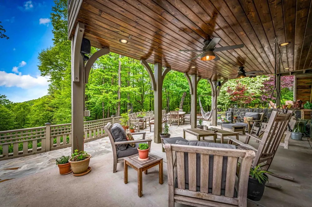 10620 Highway 52 Chatsworth, GA 30705