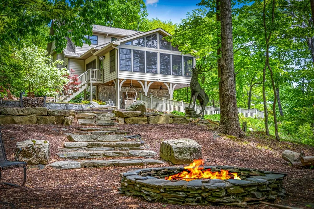 10620 Highway 52 Chatsworth, GA 30705