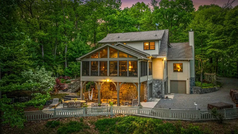 10620 Highway 52 Chatsworth, GA 30705
