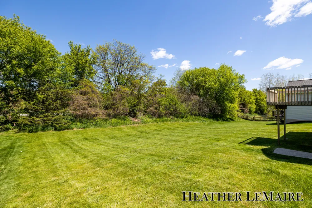 2070 Shiloh Point Drive SE Kentwood City, MI 49546