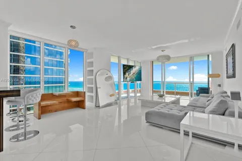 17875 Collins Ave #1101
