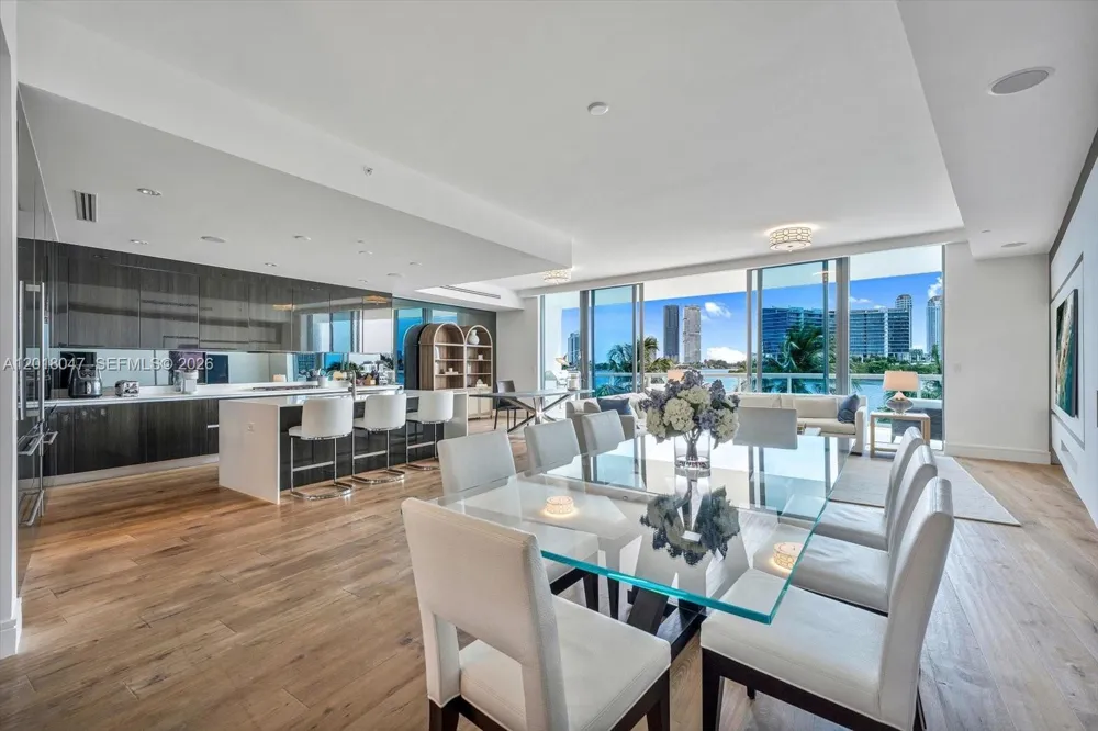 3300 NE 188th St #217 Aventura, FL 33180