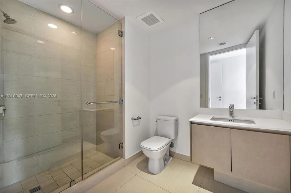 3300 NE 188th St #217 Aventura, FL 33180