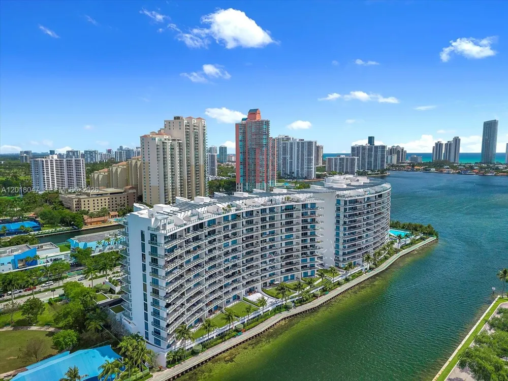 3300 NE 188th St #217 Aventura, FL 33180