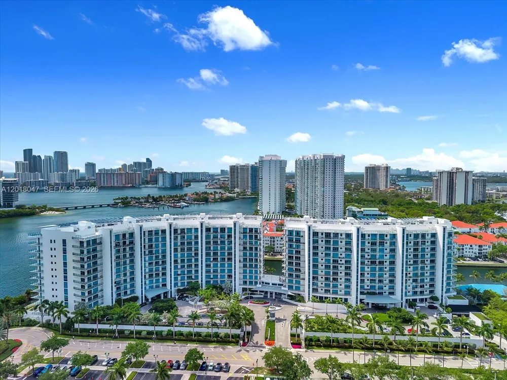 3300 NE 188th St #217 Aventura, FL 33180