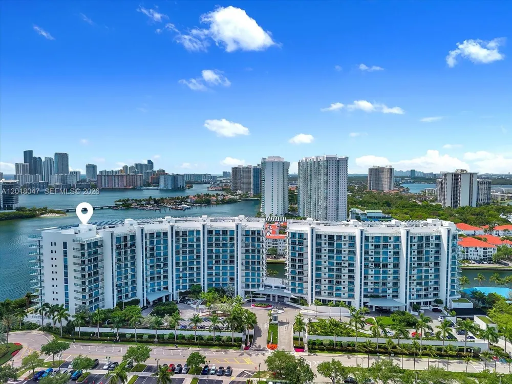 3300 NE 188th St #217 Aventura, FL 33180