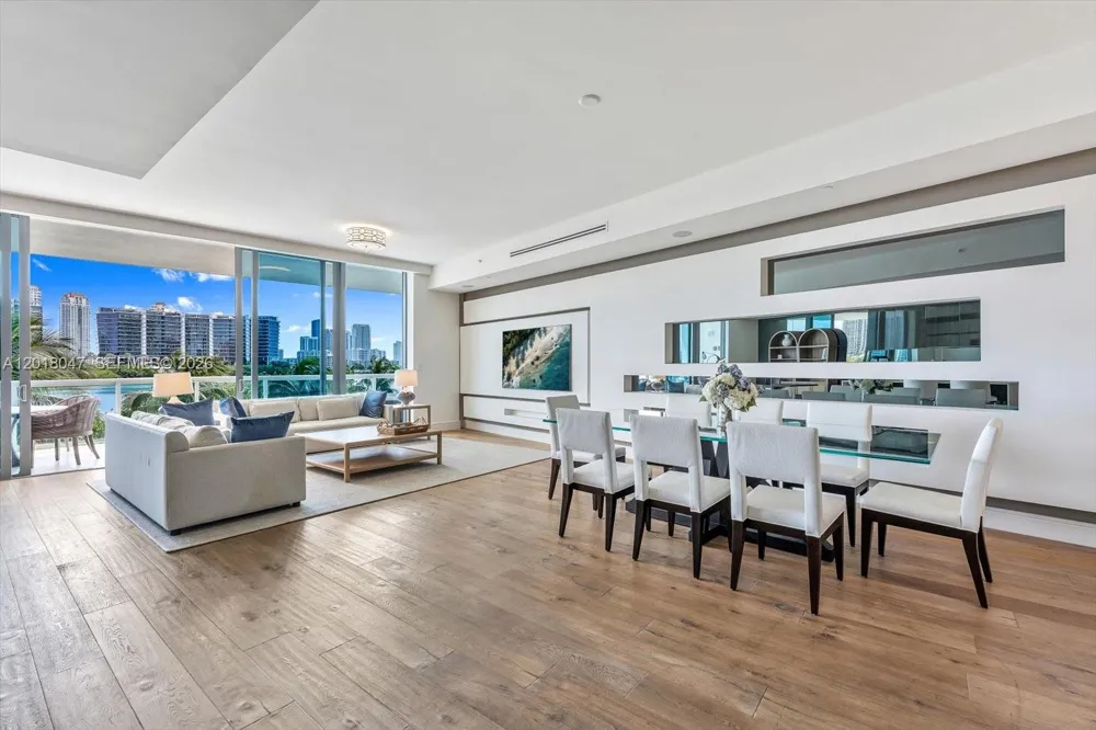 3300 NE 188th St #217 Aventura, FL 33180