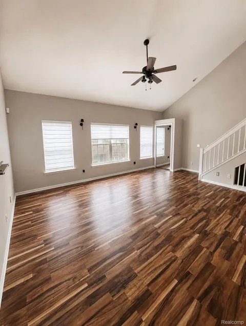 17 Georgetown Court