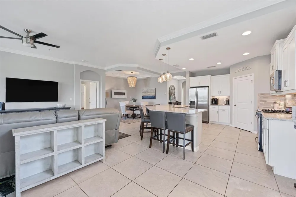 7564 DIVOT LOOP Bradenton, FL 34202