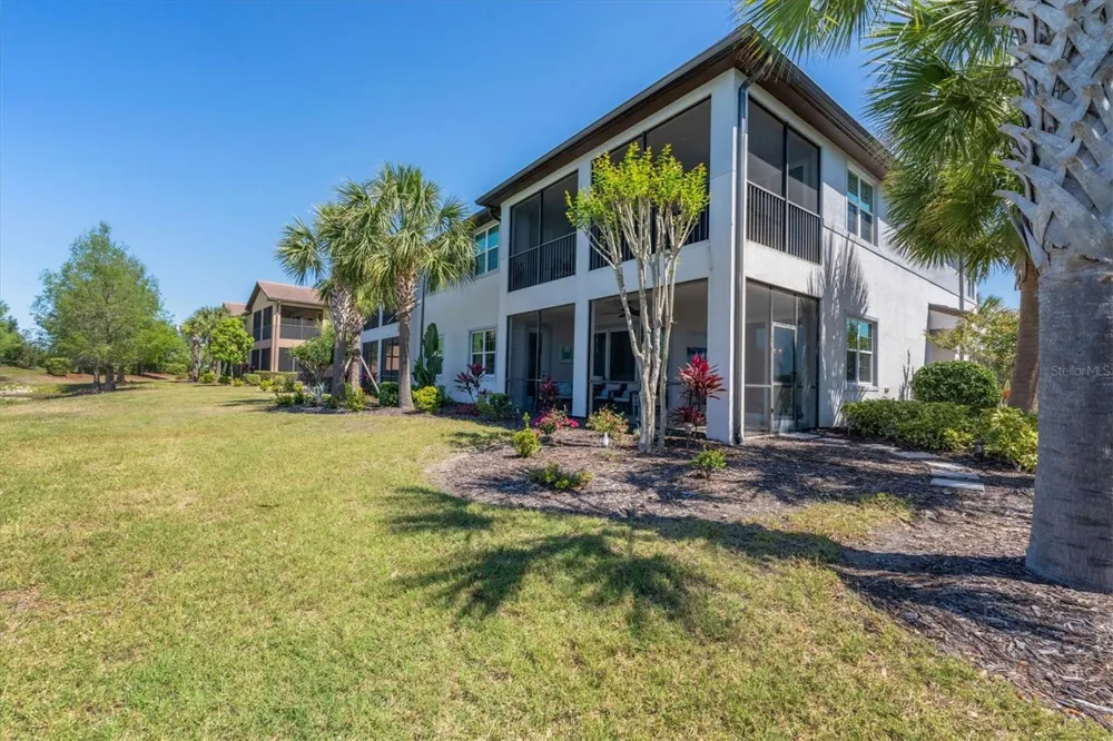 7564 DIVOT LOOP Bradenton, FL 34202