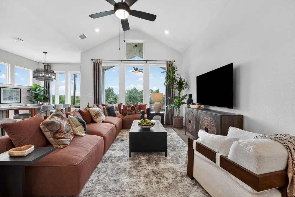480 Emerald Walk Loop Dripping Springs, TX 78620