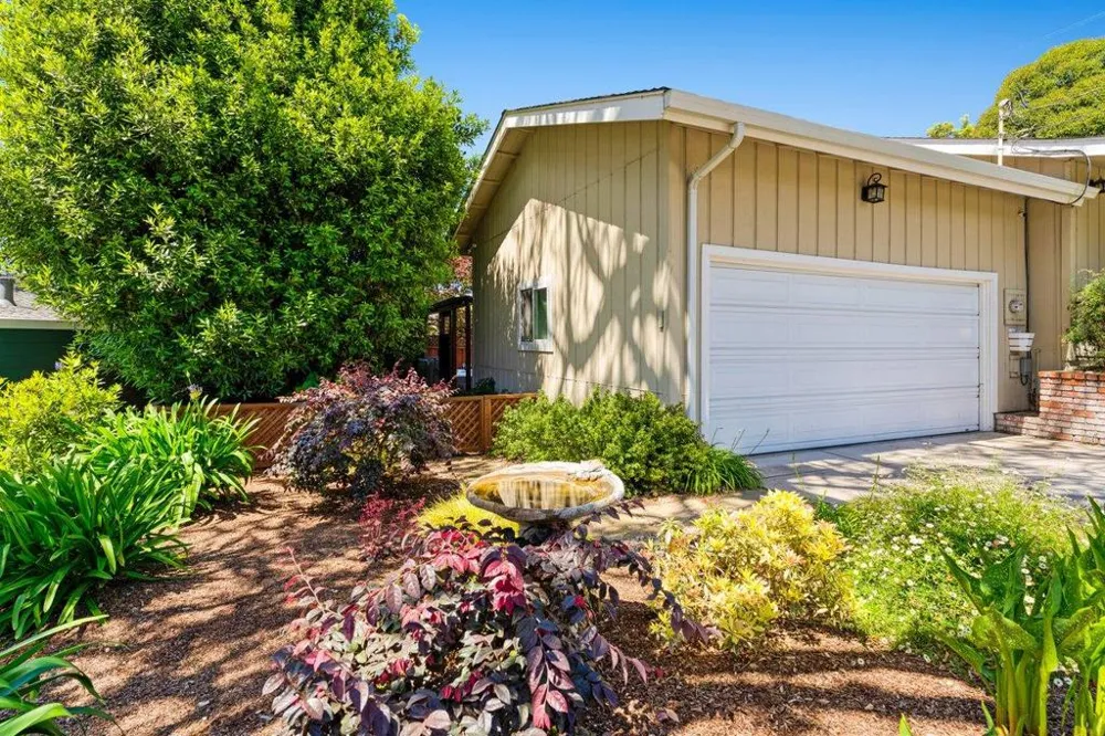 465 Los Altos Drive Aptos, CA 95003