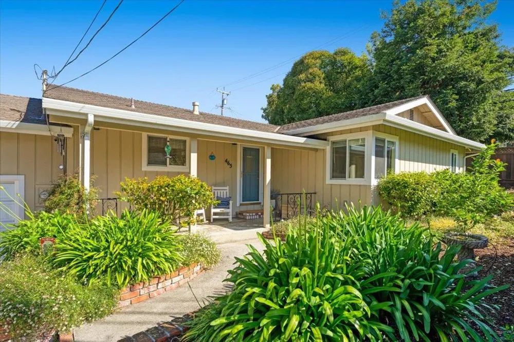 465 Los Altos Drive Aptos, CA 95003