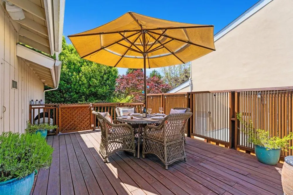 465 Los Altos Drive Aptos, CA 95003