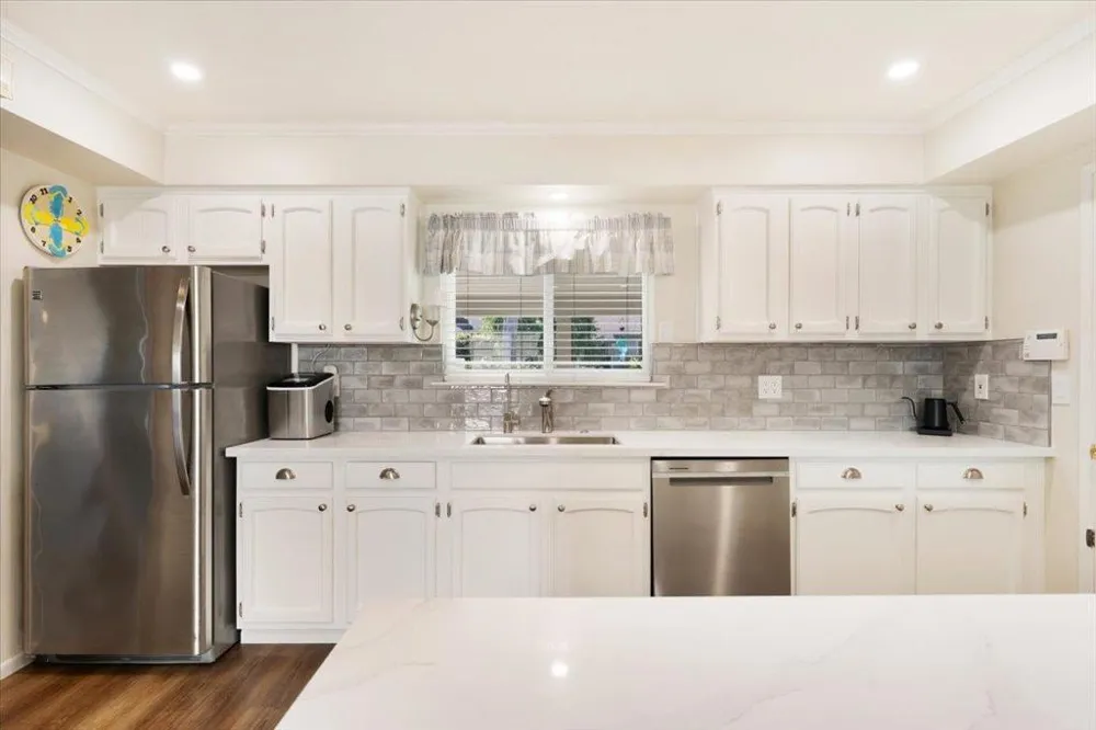 465 Los Altos Drive Aptos, CA 95003