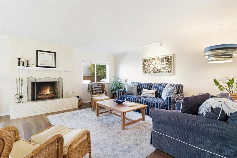 465 Los Altos Drive Aptos, CA 95003