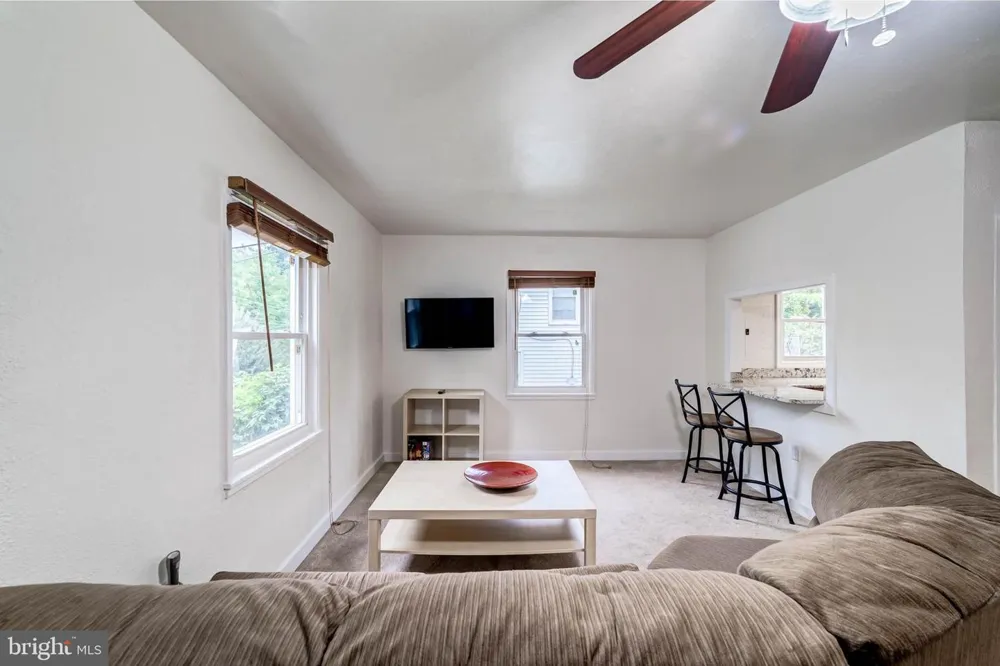 2425 FORT DRIVE Alexandria, VA 22303