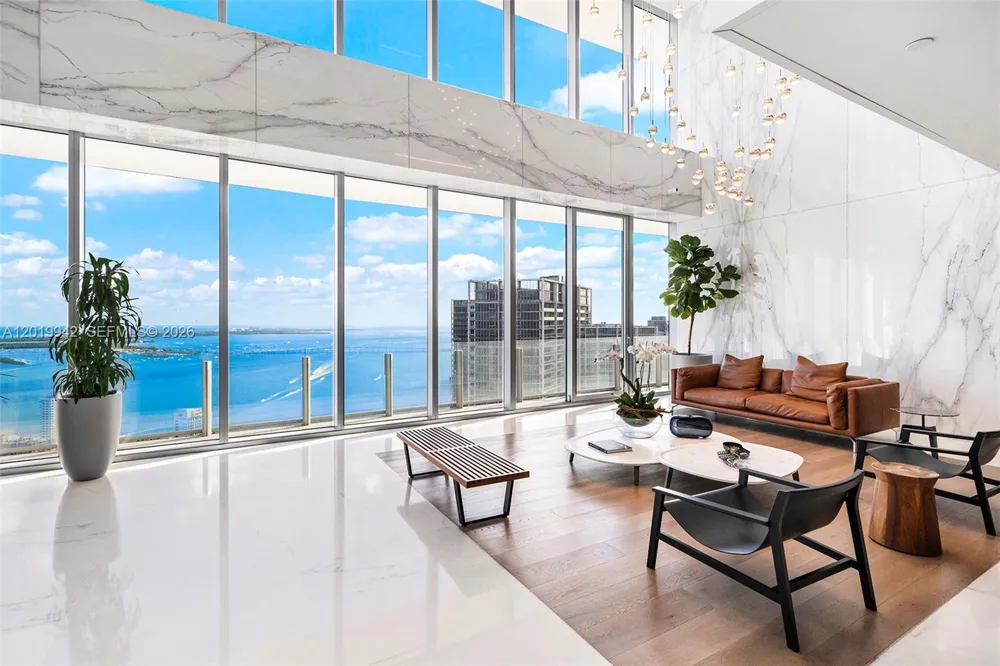 300 Biscayne Blvd Way #1605 Miami, FL 33131